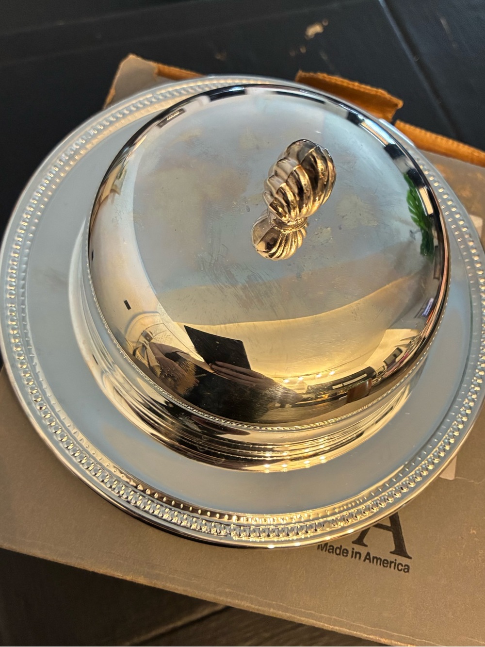 Vintage Oneida Silverplate Round Butter Dish Grandmillenial Decor Old English - Picture 6 of 9
